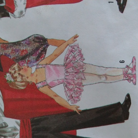 Halloween Simplicity Costumes for Adult + Child Patterns - Picture 6 of 8